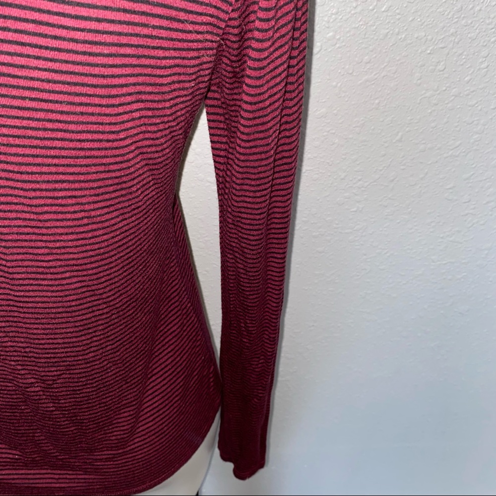 Active Basic Turtleneck - Picture 8 of 11